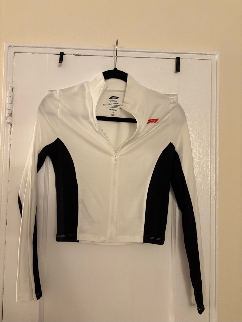Formula 1 Crop Zip